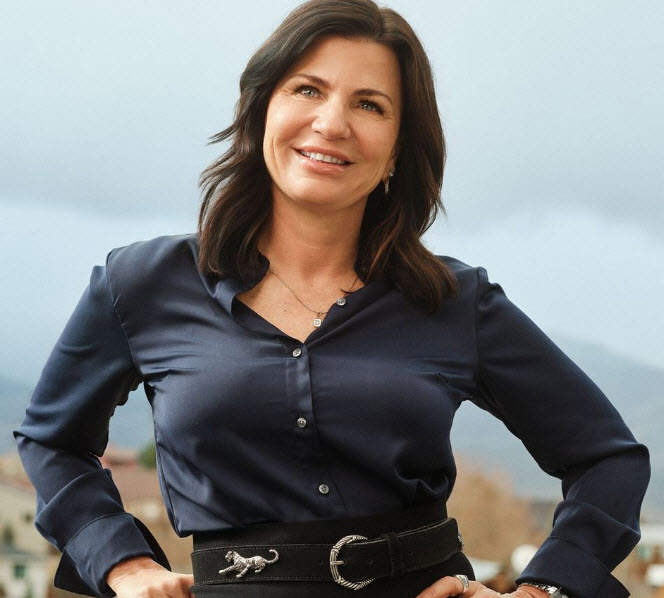 Danelle Umstead